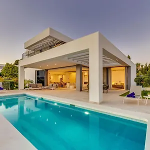  Villa Vacation Marbella I Schumacher, New Built, Sea View, Luxury, Private Pool
